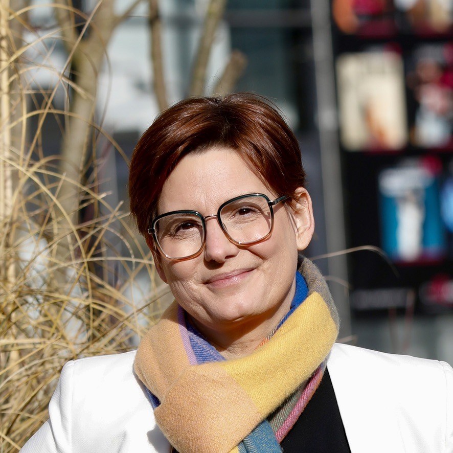 Qui est Séverine Magdelaine ?